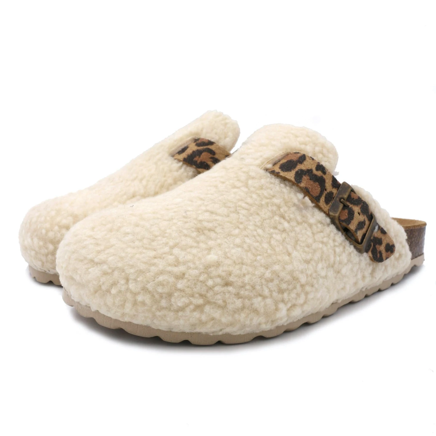 Billowy Pantoletten HOME FANTASY In Beige 4 Billowy Pantoletten HOME FANTASY In Beige – Bild 2